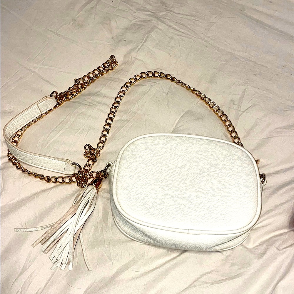 White Leather Purse with Gold Chain